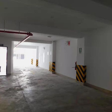 Sunshine Hotel Lima Bagian luar foto