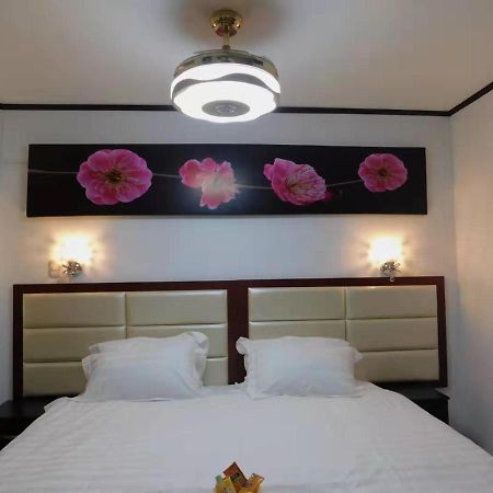 Sunshine Hotel Lima Bagian luar foto