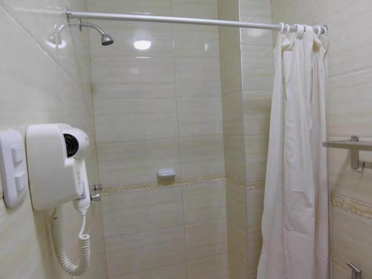 Sunshine Hotel Lima Bagian luar foto