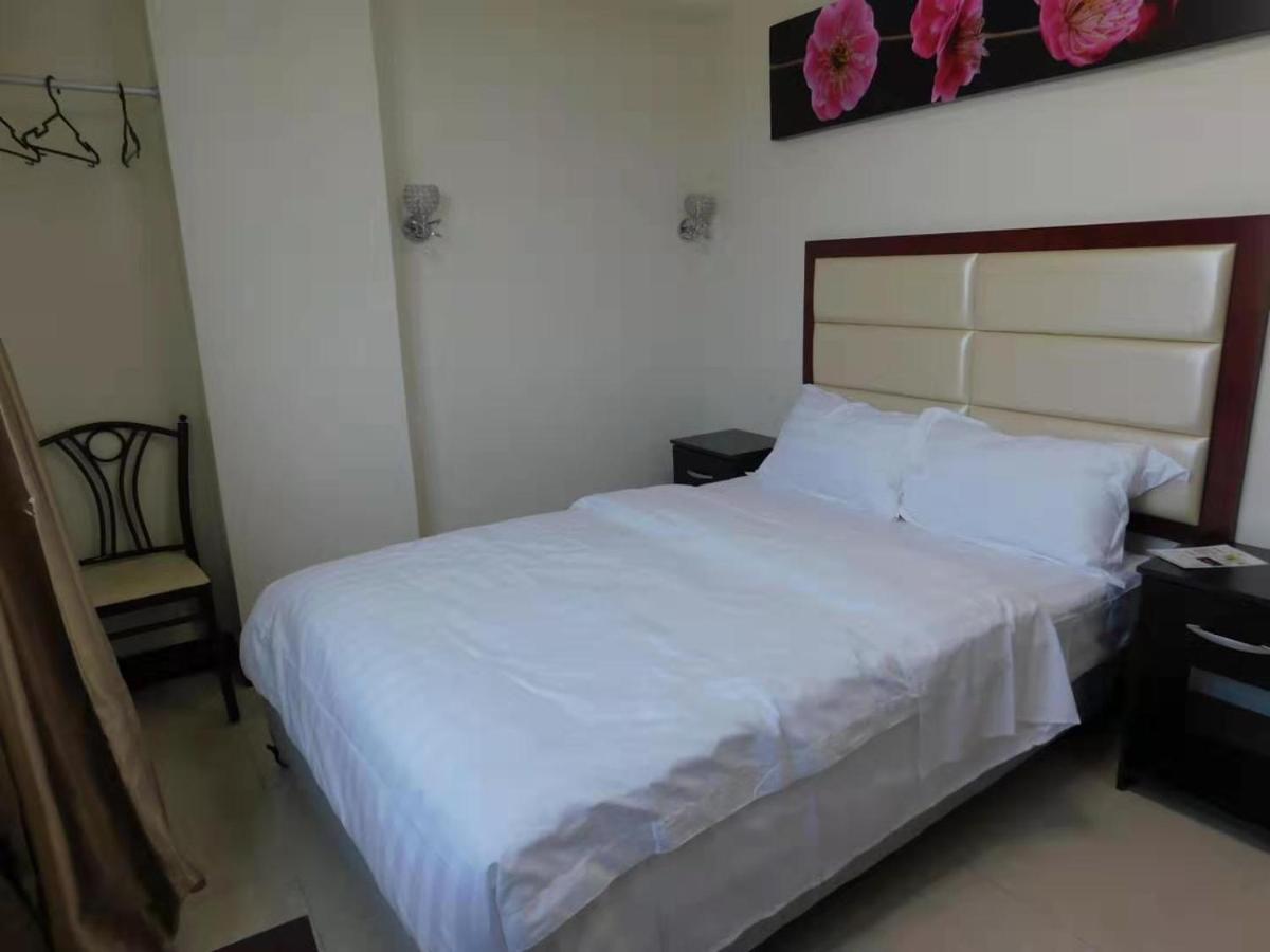 Sunshine Hotel Lima Bagian luar foto
